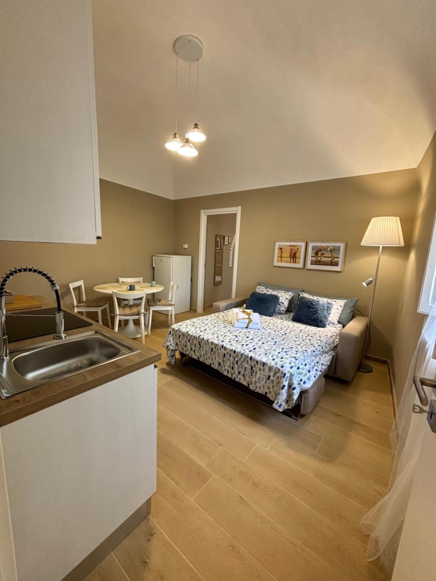 Casa Vacanze La Donna Di Cuori Volterra Luaran gambar