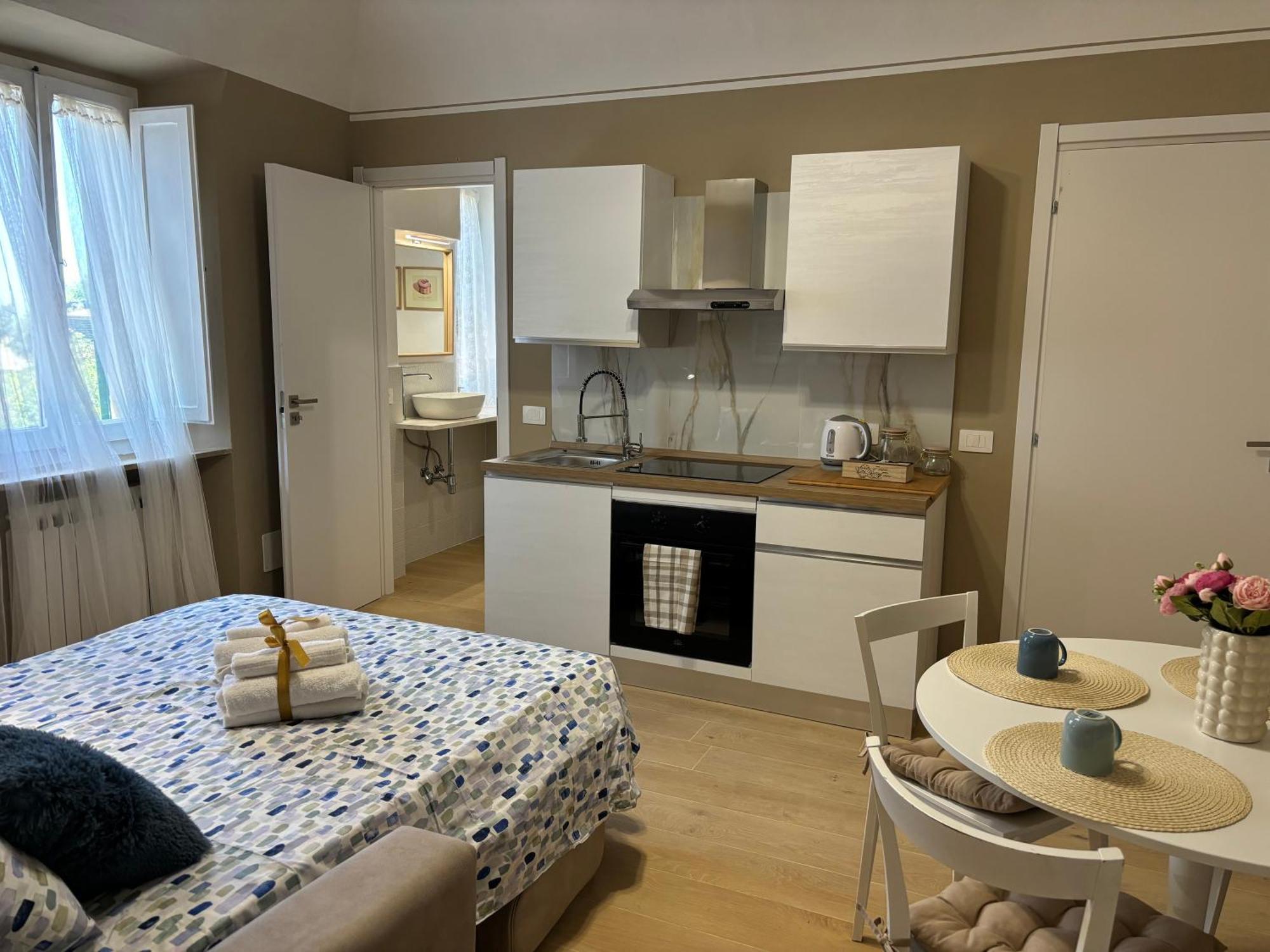 Casa Vacanze La Donna Di Cuori Volterra Luaran gambar
