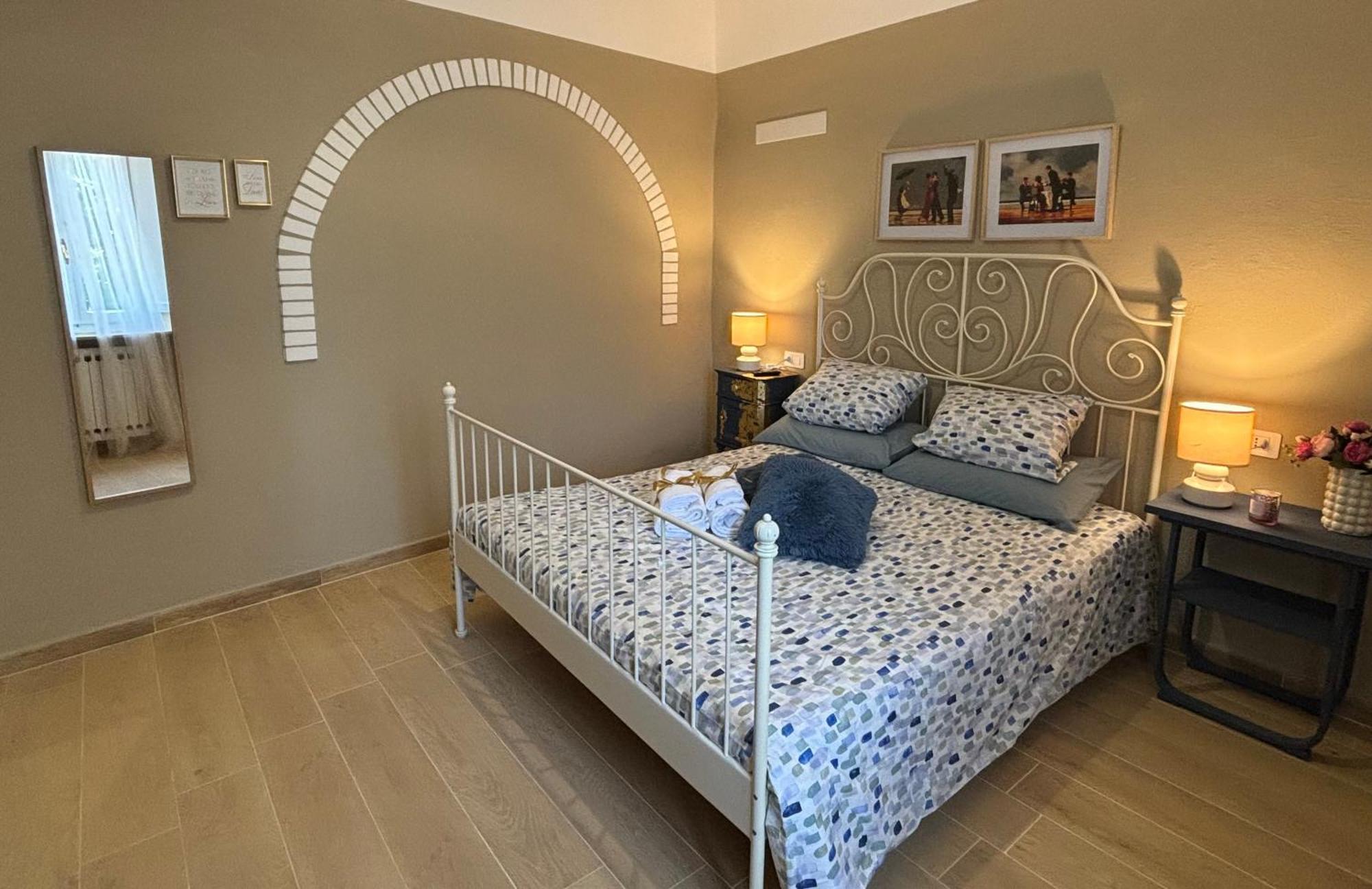 Casa Vacanze La Donna Di Cuori Volterra Luaran gambar